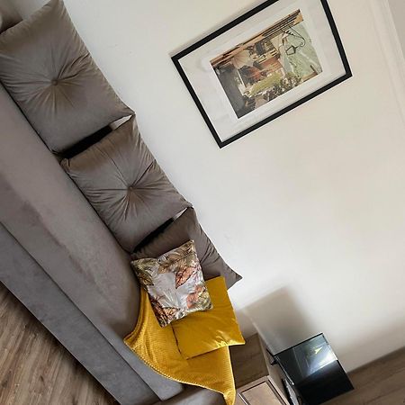 Lu Apartments Oświęcim  Eksteriør billede