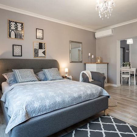 Lu Apartments Oświęcim  Eksteriør billede