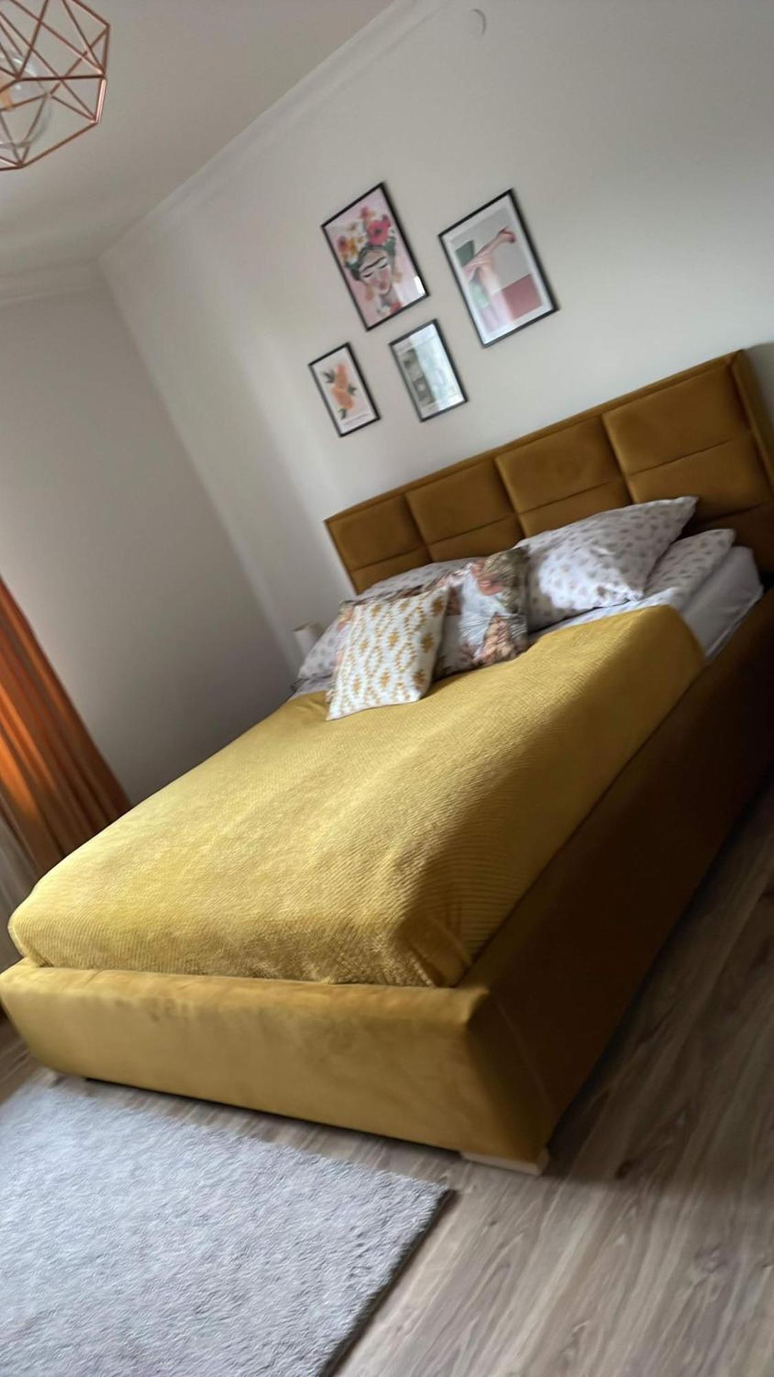 Lu Apartments Oświęcim  Eksteriør billede