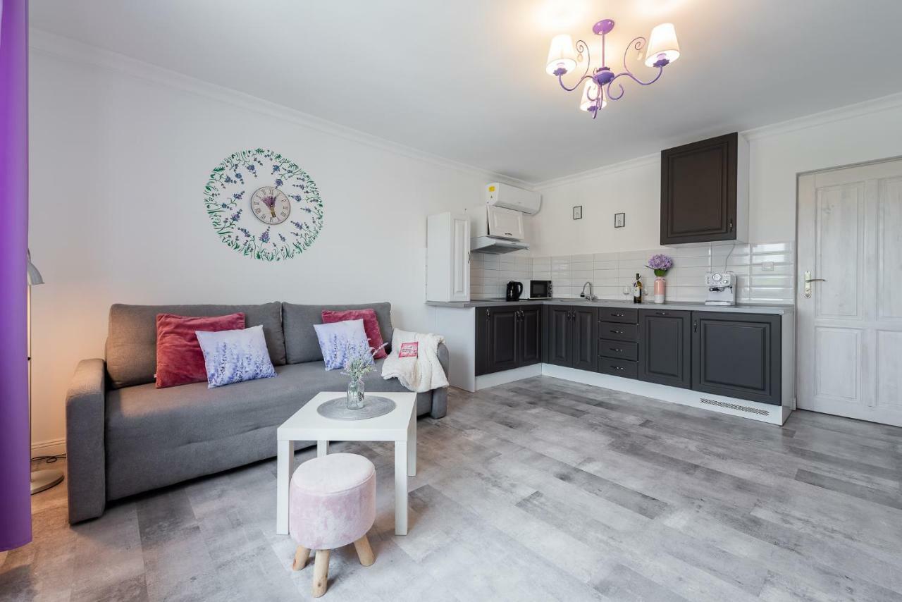 Lu Apartments Oświęcim  Eksteriør billede