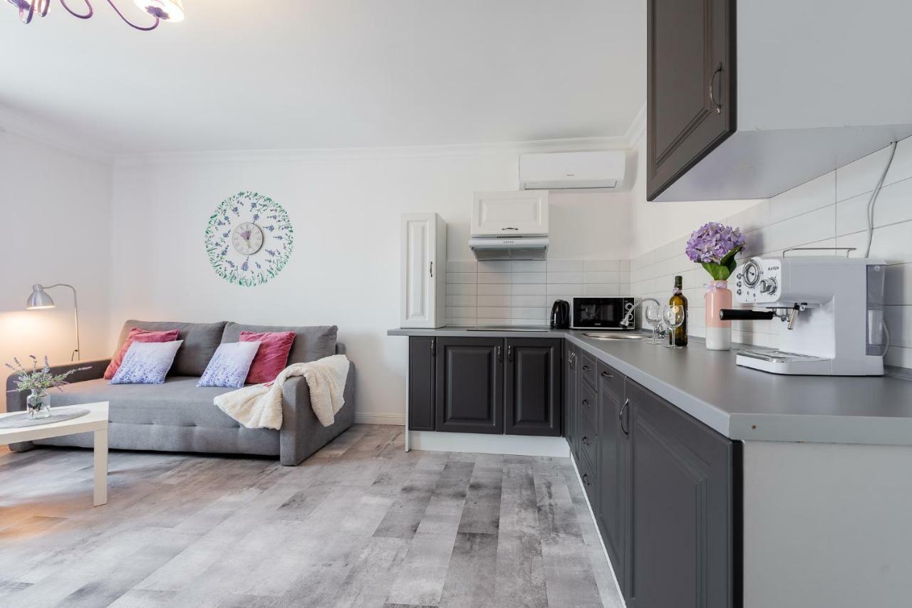Lu Apartments Oświęcim  Eksteriør billede